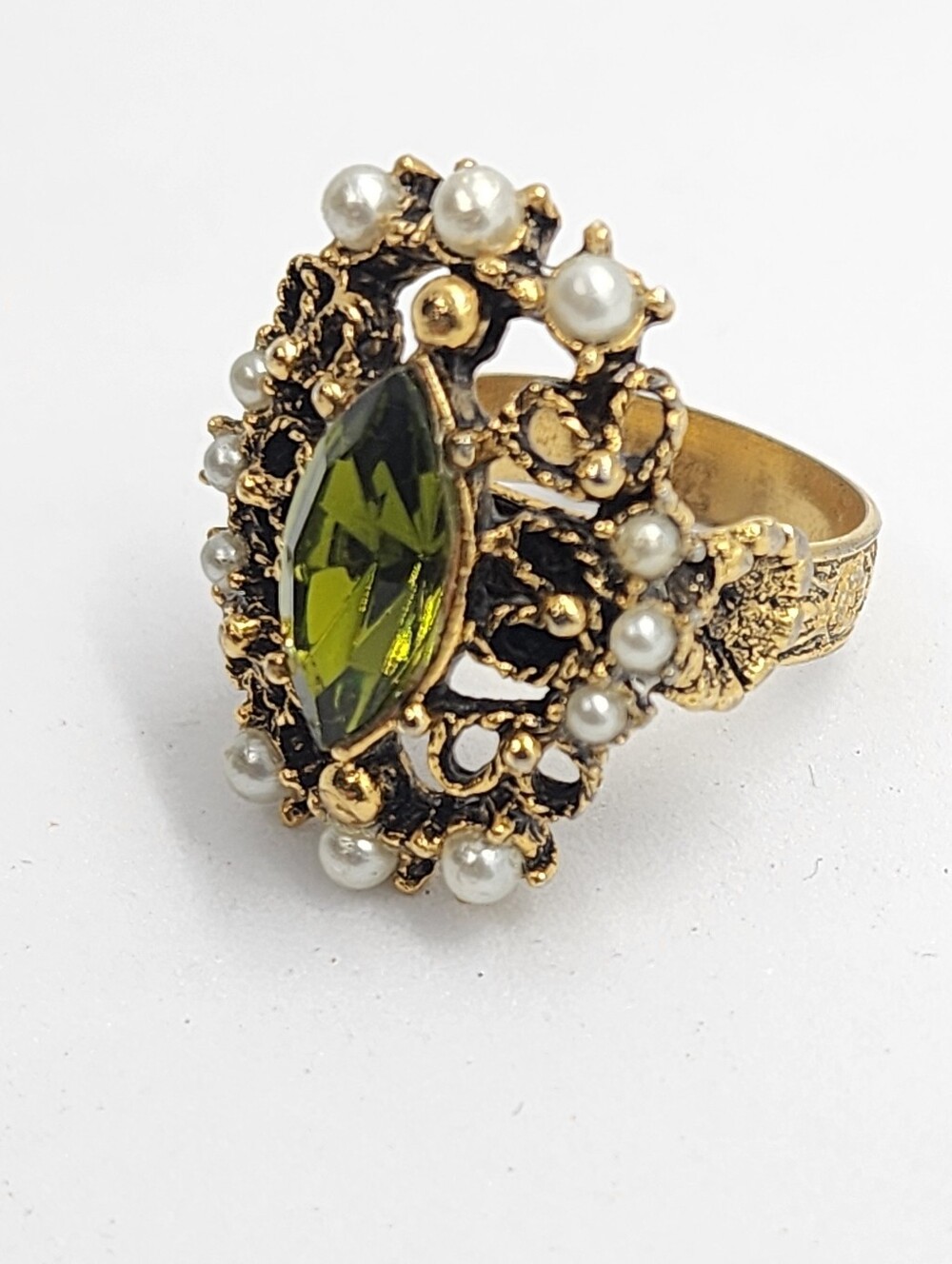 Vintage Gold Tone Filigree Statement Ring Green Rhinestone Faux Pearl